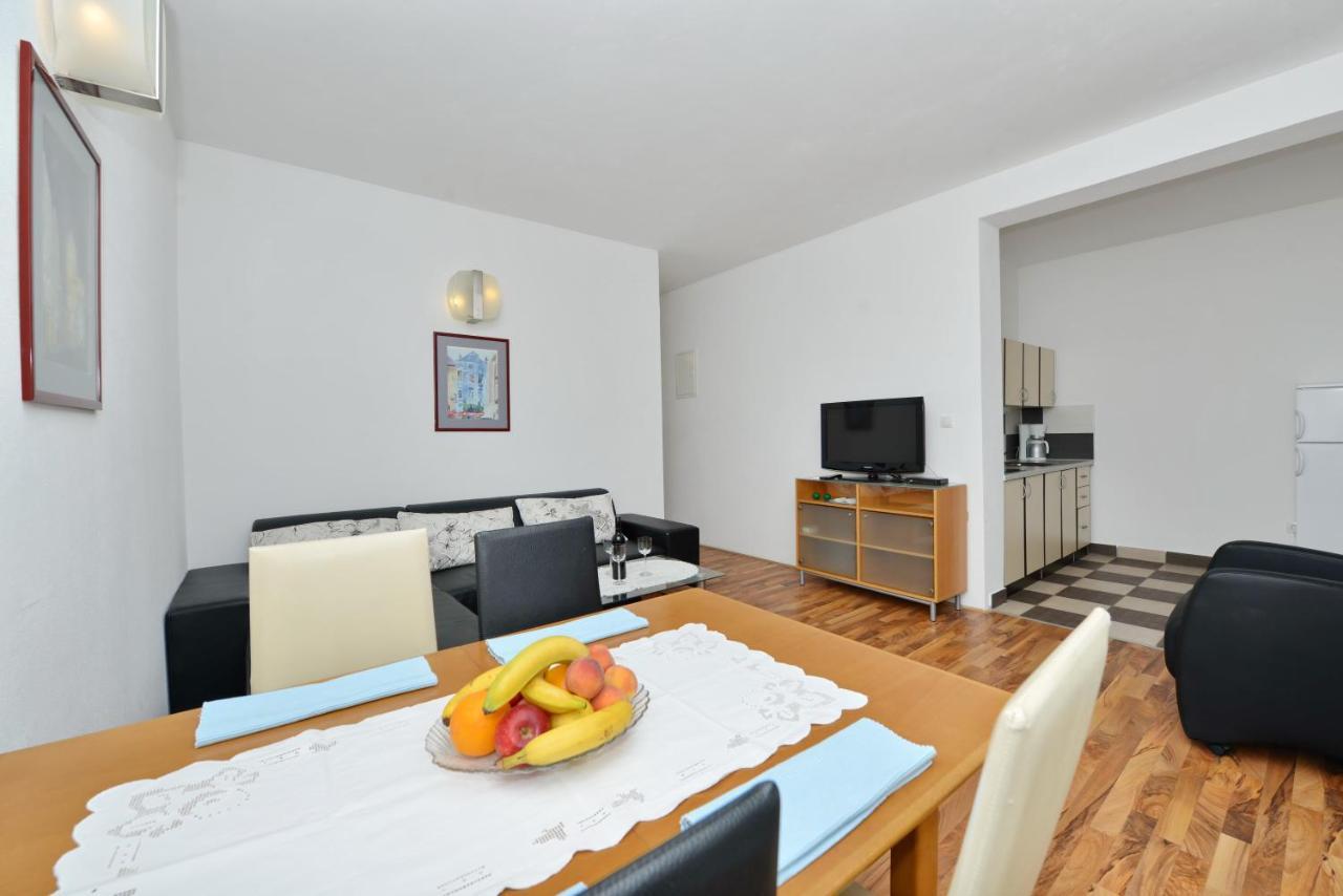 Apartmani L&R 비빈제 외부 사진